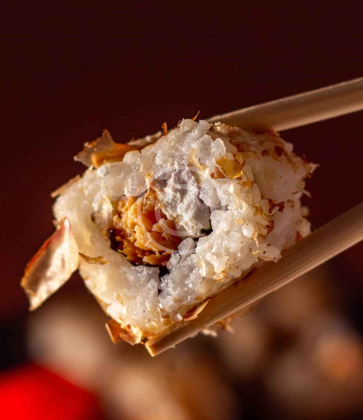 Crispy tempura sushi roll - Görsel 2