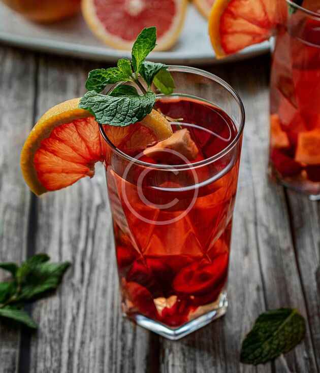 Grapefruit mint cooler